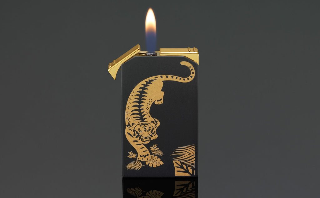 SIGLO TWIN FLAME LIGHTER TIGER - SHINY BLACK - CIGAR VAULT