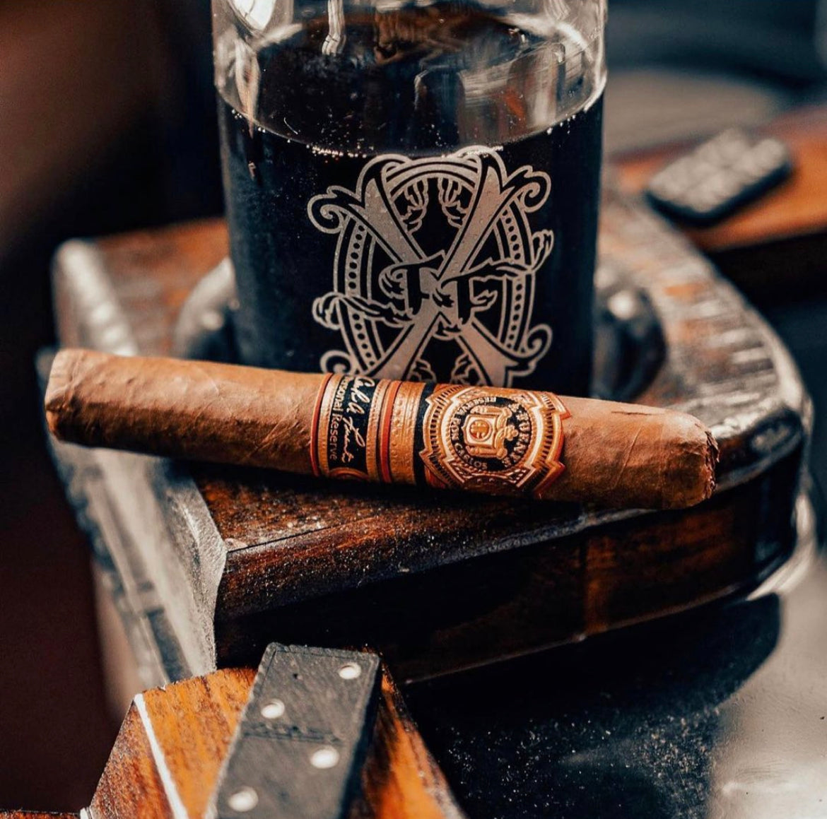 CIGAR OF THE MONTH CIGAR VAULT