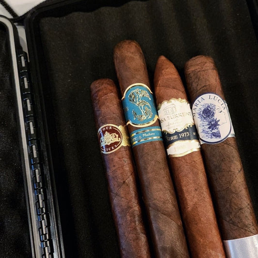 Holiday Gift Set by Cigar Vault - CIGAR VAULT